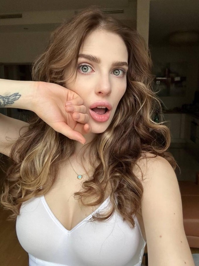 Sono disponibile per piani sessuali