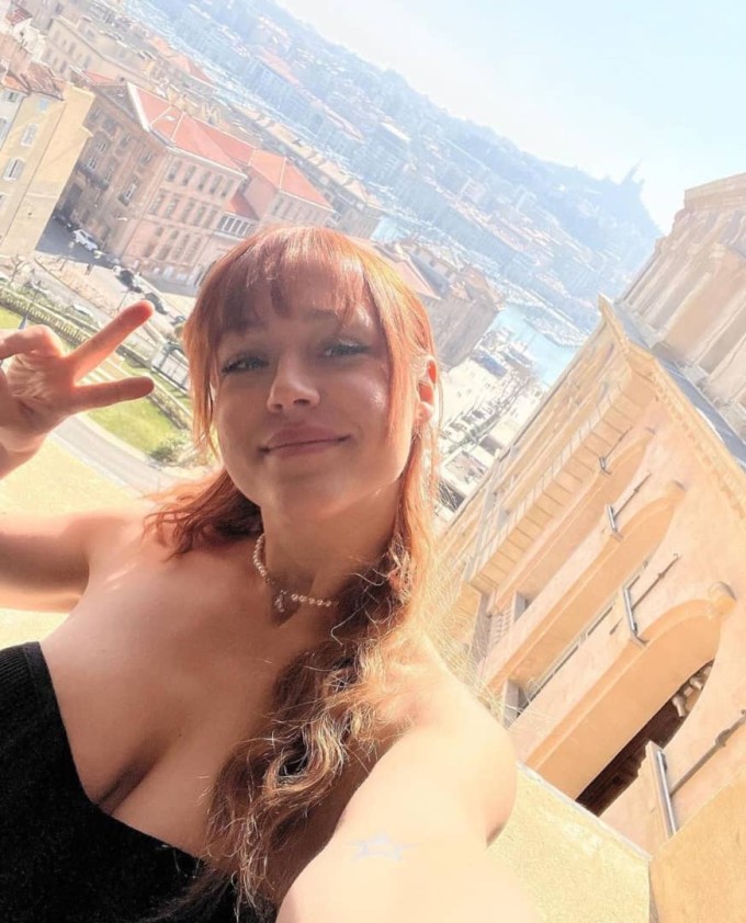 Onesto, gentile, sincero e serio Onesto, gentile, sincero e serio