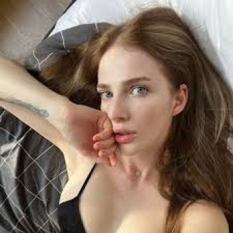 Sono single e disponibile per incontri sessuali molto hot senza impegno. Se sei interessato, scrivimi su WhatsApp.