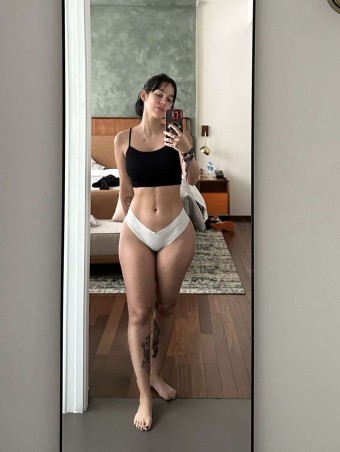 Sono disponibile adesso. Sono disponibile adesso.