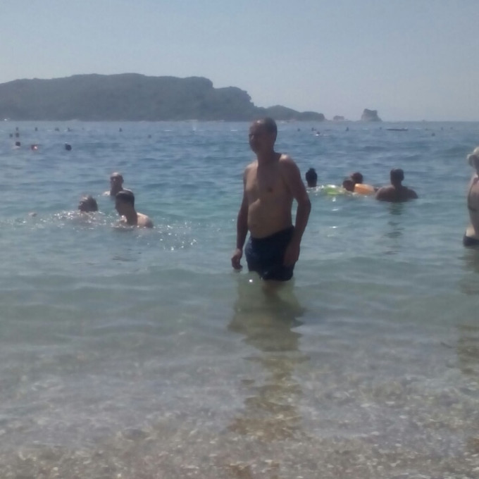 Donna calda disponibile per appuntamenti piccanti senza preservativo  e sesso nella natura 🏞 e in spiaggia 🦀 🍑🍆