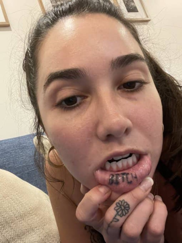 Sono una donna single disponibile per una rapporto sessuale ma è pagamento quindi sei interessato