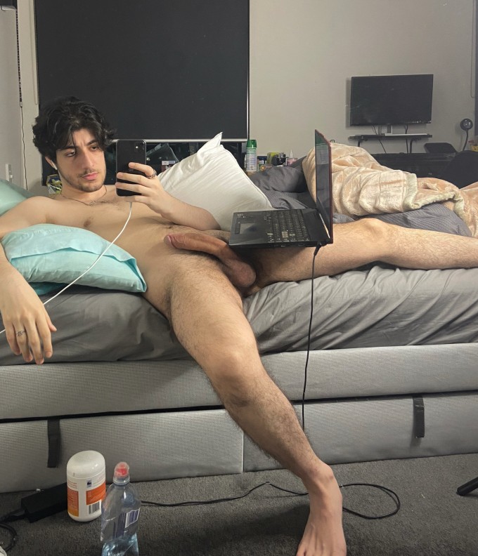 ROMA BELLO ESCORT E MASSAGIATORE✨🌈🍆