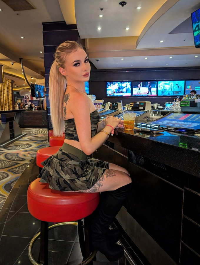 Sono disponibile 🍆