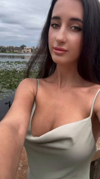 Sono una donna seria e soddisto bene i miei clienti🌹🌹💞💞