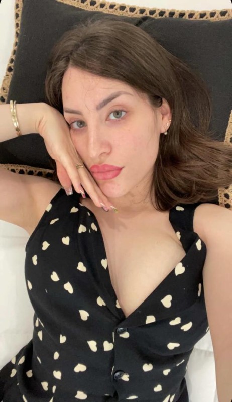 Ragazza di scorta