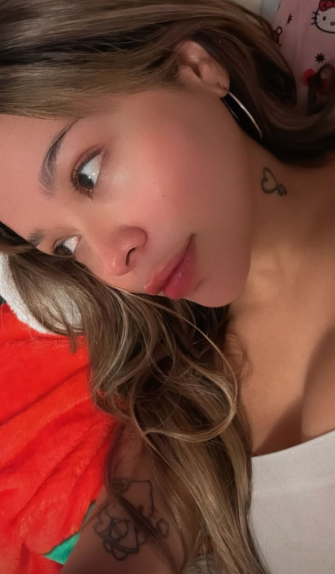 Sono disponibile per un piano sessuale!