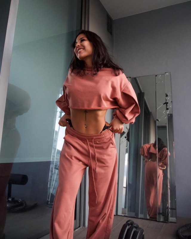 Sono una donna single disponibile per una rapporto sessuale ma è pagamento quindi sei interessato