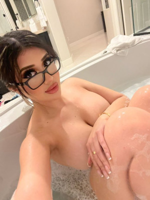 +22958684130 VENITE A VIVERE INSIEME IL MOMENTO PIÙ BELLO, UN MOMENTO INDIMENTICABILE, UNICO, MALIZIOSO E PIACEVOLE A LETTO, SENZA ALCUN PROBLEMA.