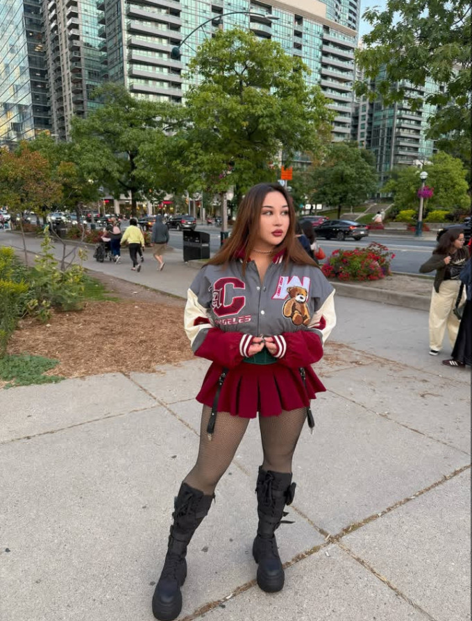 🍒 NUOVA SEXY Ragazza orientale REGINA DEL POMPINO AL NATURALE + 69 + SCOPARE IN TUTTE LE POSIZIONI 👠 💘💘nuova