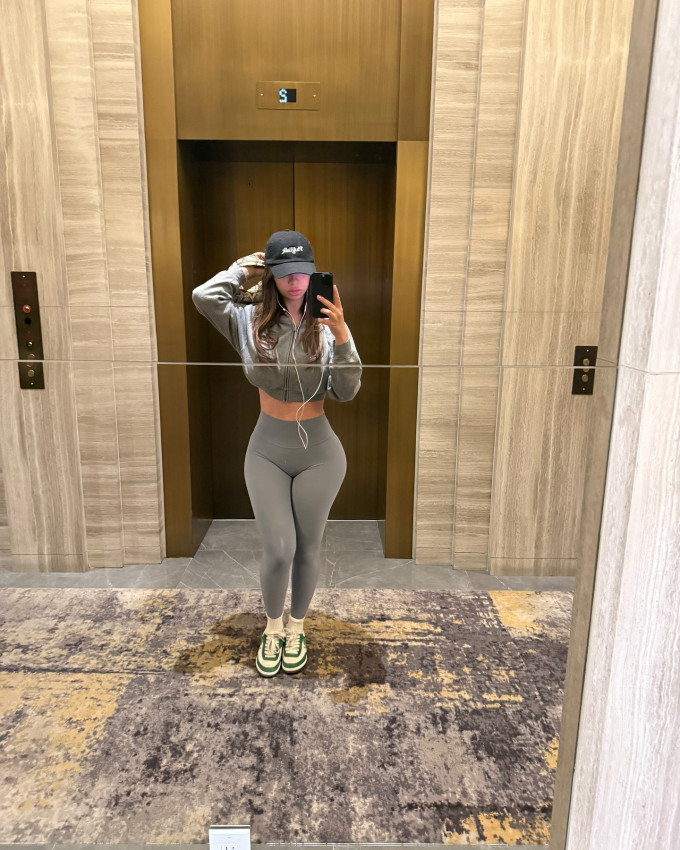 Je suis disponible dès maintenant pour vous, j'attends que vous passiez des moments inoubliables 💦❤️