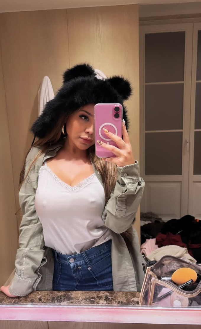 Hosana, una donna calda e provocante per i tuoi desideri Sessuale🇮🇹😍!