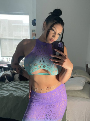 Sono disponibile per i vostri piaceri 🥰 Sono disponibile per i vostri piaceri 🥰