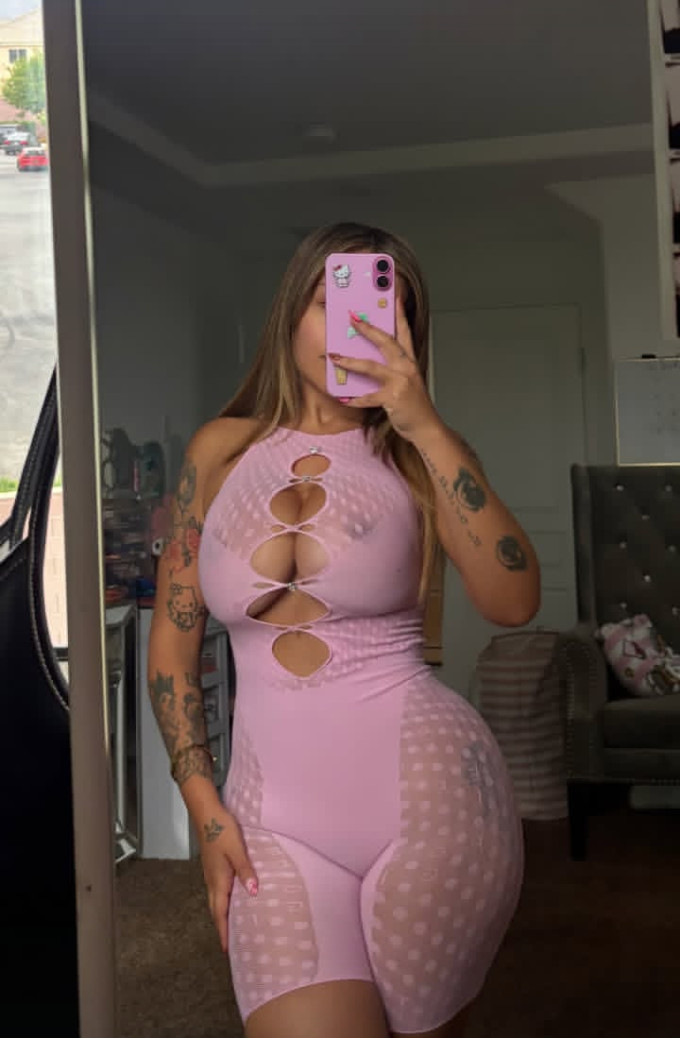 Hosana, una donna calda e provocante per i tuoi desideri Sessuale🇮🇹😍!