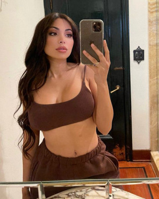 Sono disponibile per incontri maliziosi ❤️