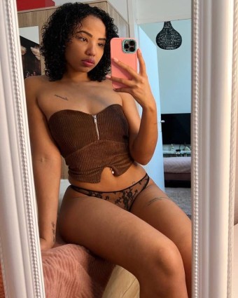 Sono disponibile per un buon piano di sesso a pagamento