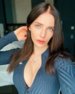 Sono disponibile per il piano Sensuale, scrivimi in privato