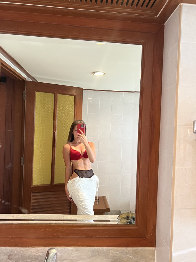 Sono disponibile per appuntamenti sessuali a pagamento 🥒💞❤️💦💕🥒💦💞
