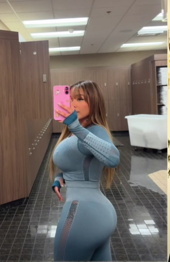 Hosana, una donna calda e provocante per i tuoi desideri Sessuale🇮🇹😍!