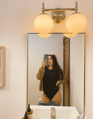 Se sei interessato, ti piacerebbe incontrarmi per trascorrere insieme dei bellissimi momenti di piacere sessuale scrivimi su télégramme @Victoriaricci2