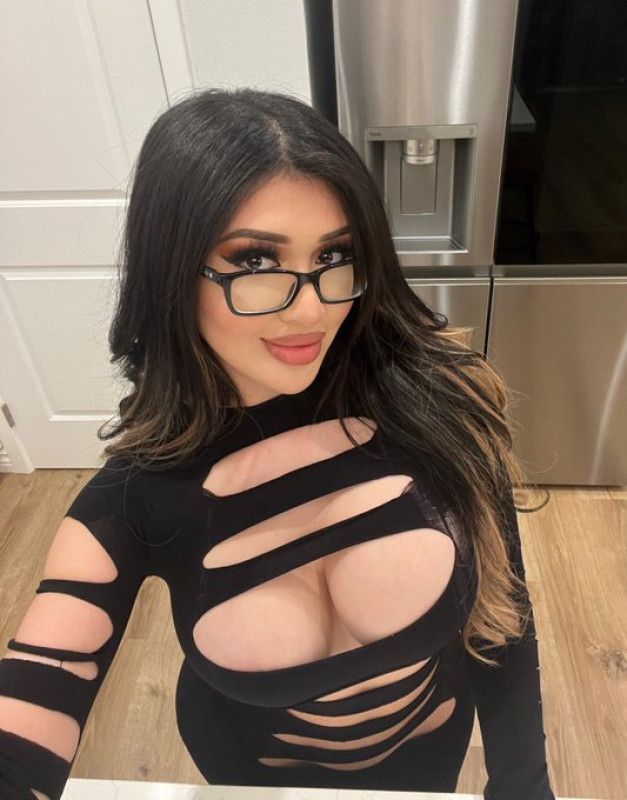 +22958684130 VENITE A VIVERE INSIEME IL MOMENTO PIÙ BELLO, UN MOMENTO INDIMENTICABILE, UNICO, MALIZIOSO E PIACEVOLE A LETTO, SENZA ALCUN PROBLEMA.