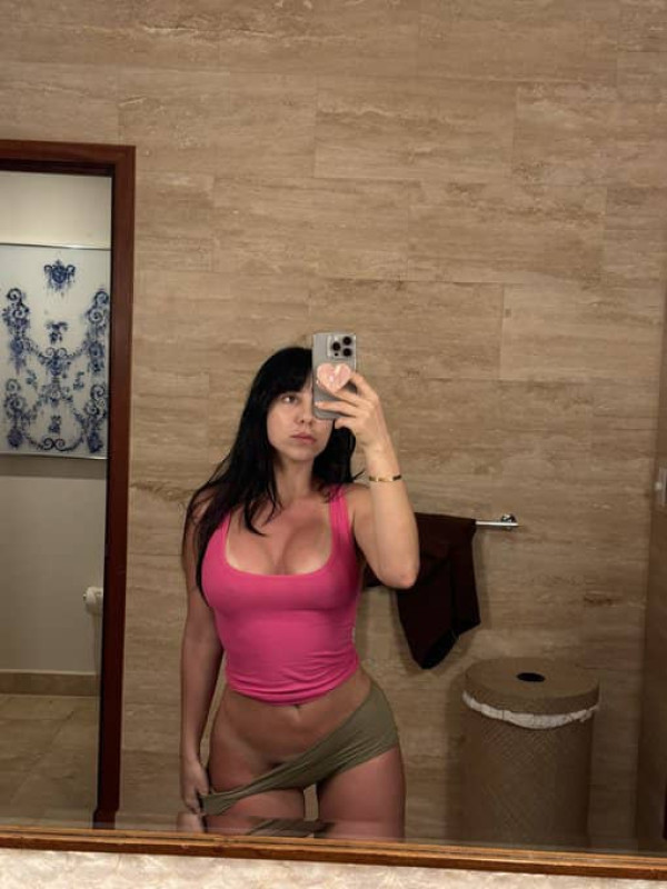 Sono disponibile per il sesso 🥰