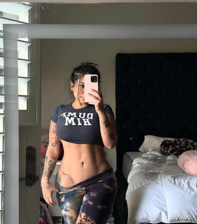 Sono disponibile per un piano sessuale!