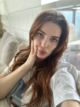 Sono single e disponibile subito per i tuoi incontri sessuali.