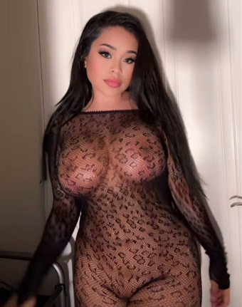 Hosana, una donna calda e provocante per i tuoi desideri Sessuale🇮🇹😍!