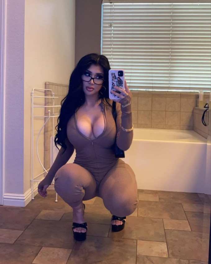 +22958684130 VENITE A VIVERE INSIEME IL MOMENTO PIÙ BELLO, UN MOMENTO INDIMENTICABILE, UNICO, MALIZIOSO E PIACEVOLE A LETTO, SENZA ALCUN PROBLEMA.