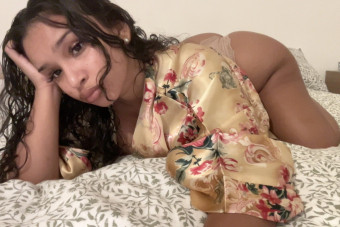 Salut je suis disponible pour vous satisfaire bien