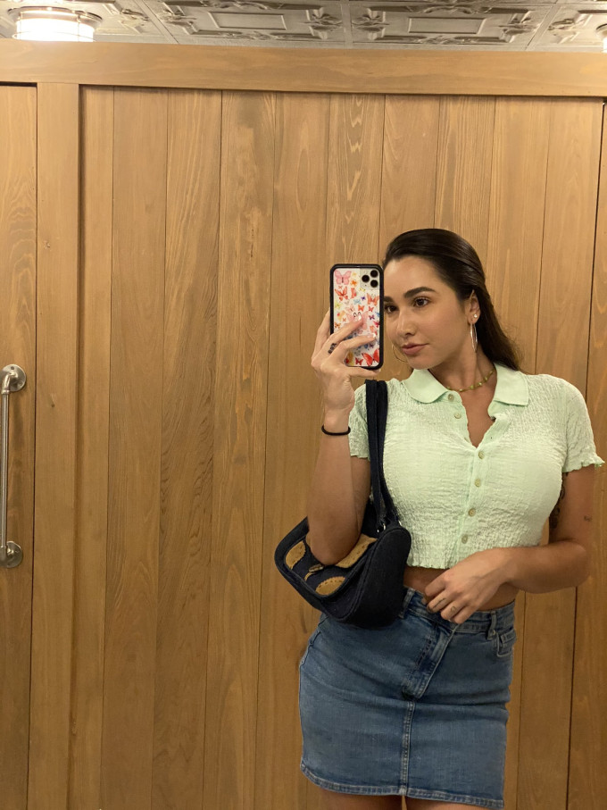 Se sei interessato, ti piacerebbe incontrarmi per trascorrere insieme dei bellissimi momenti di piacere sessuale scrivimi su télégramme @Victoriaricci2