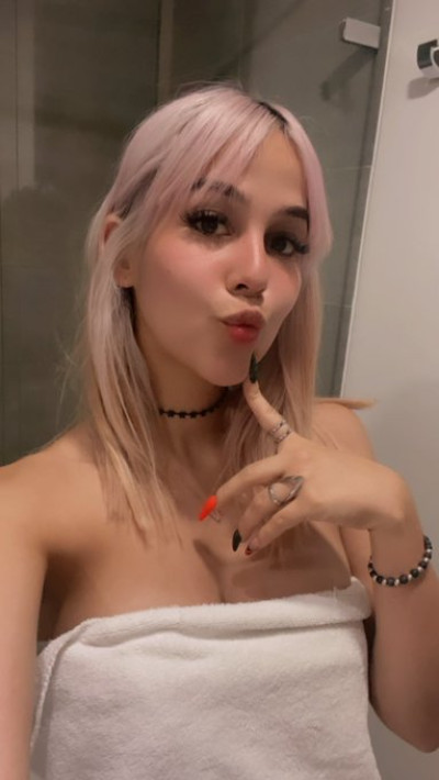 Sono disponibile per incontri sessuali 😘