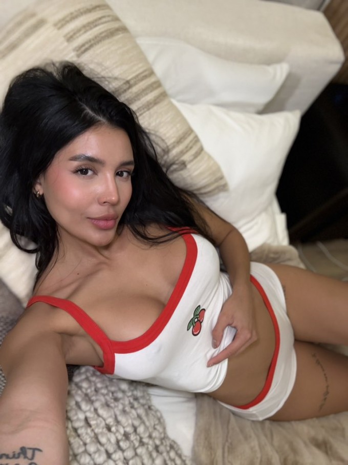 escort disponibile per intenso piacere sessuale🍆🥶❤️ escort disponibile per intenso piacere sessuale🍆🥶❤️
