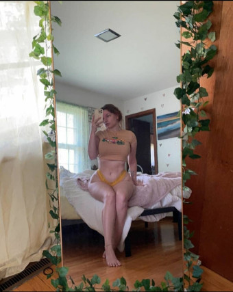 Ciao, mi chiamo Doriane e sono disponibile per incontri sessuali 🥰🥒