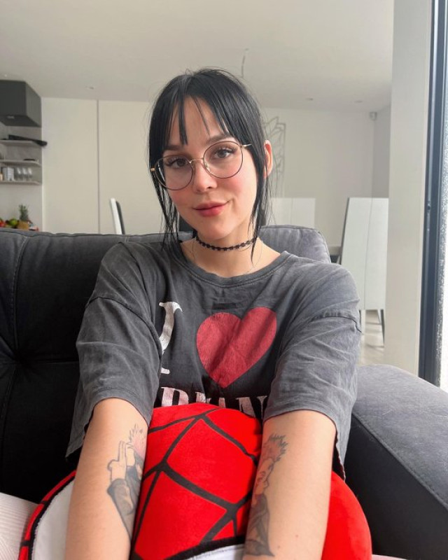 Sono disponibile per incontri sessuali 😘