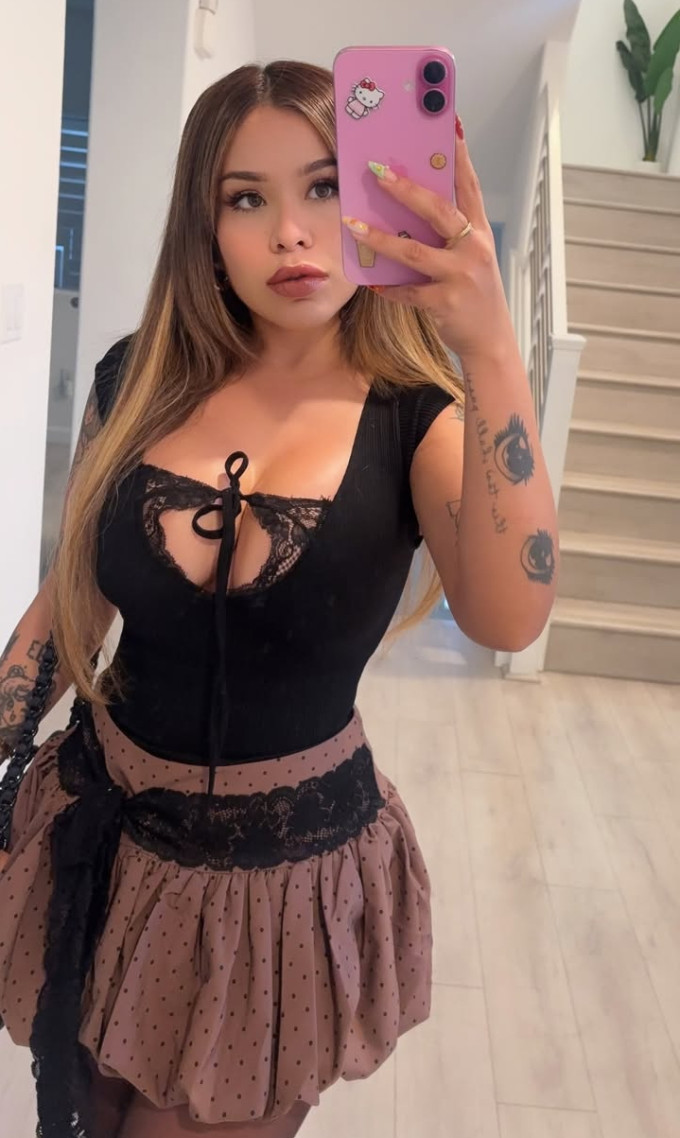 Hosana, una donna calda e provocante per i tuoi desideri Sessuale🇮🇹😍!