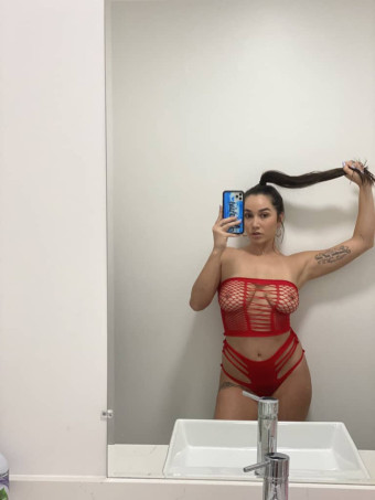 SONO SEMPRE DISPONIBILE 🥰 SONO SEMPRE DISPONIBILE 🥰