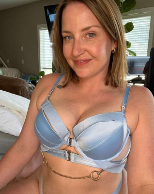 Sono disponibile per sesso tabù indimenticabile