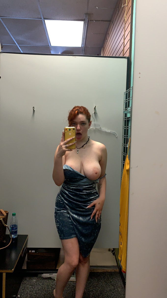 Ciao, mi chiamo Daniella e sono disponibile per incontri sessuali 🥰🥒