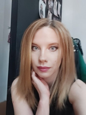 Disponibile a Saint Lazare de Savena ora ❤️