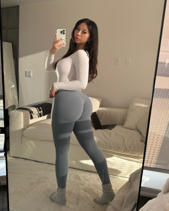 Je suis disponible dès maintenant pour vous, j'attends que vous passiez des moments inoubliables 💦❤️