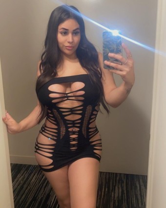 Ragazza escort disponibile per incontri sessuali a pagamento senza problemi