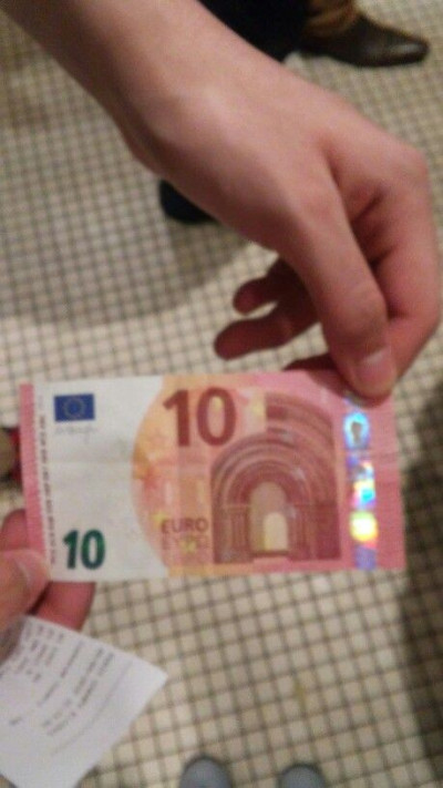 Ciao a tutti, scrivetemi su WhatsApp per qualche incontro