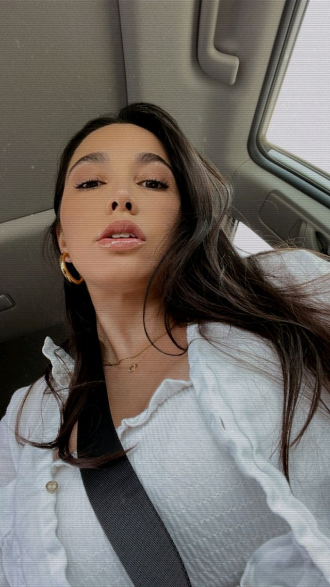 Sono single e disponibile ora, viaggio anche