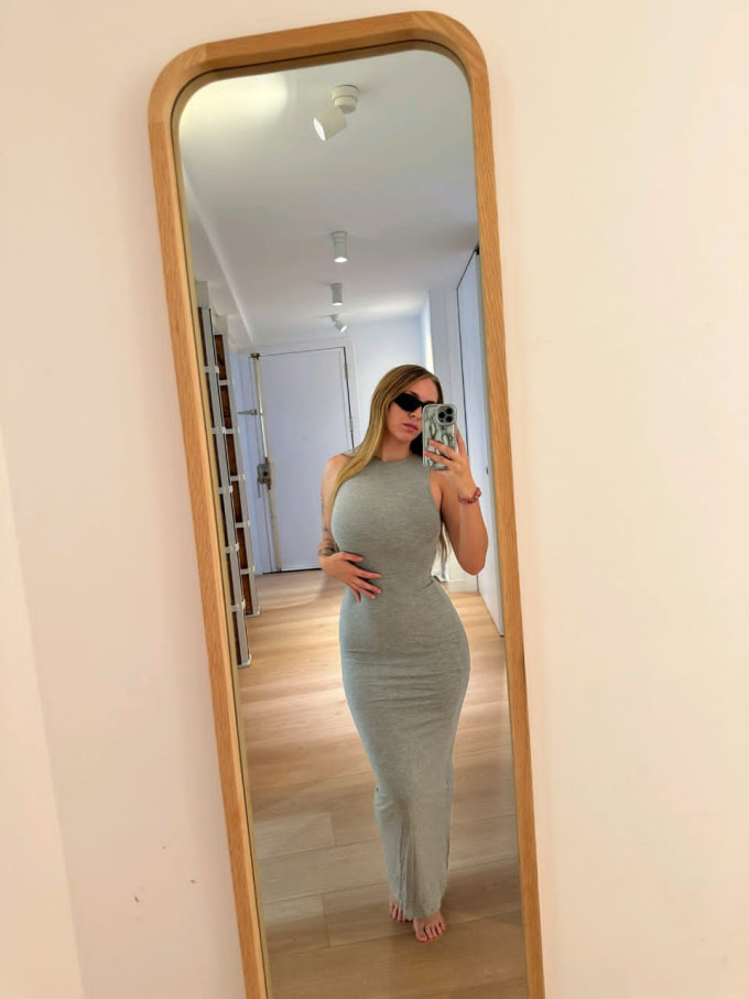 Sono disponible adesso❤️🍑🥒