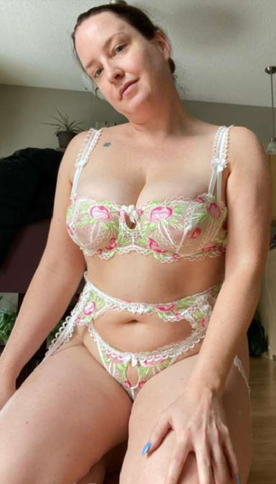 Sono disponibile per sesso tabù indimenticabile