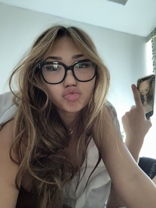 Sono disponibile per incontri sessuali a pagamento ora Sono disponibile immediatamente❤️🏠😘😘