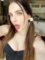 Sono disponibile per il piano Sensuale, scrivimi in privato