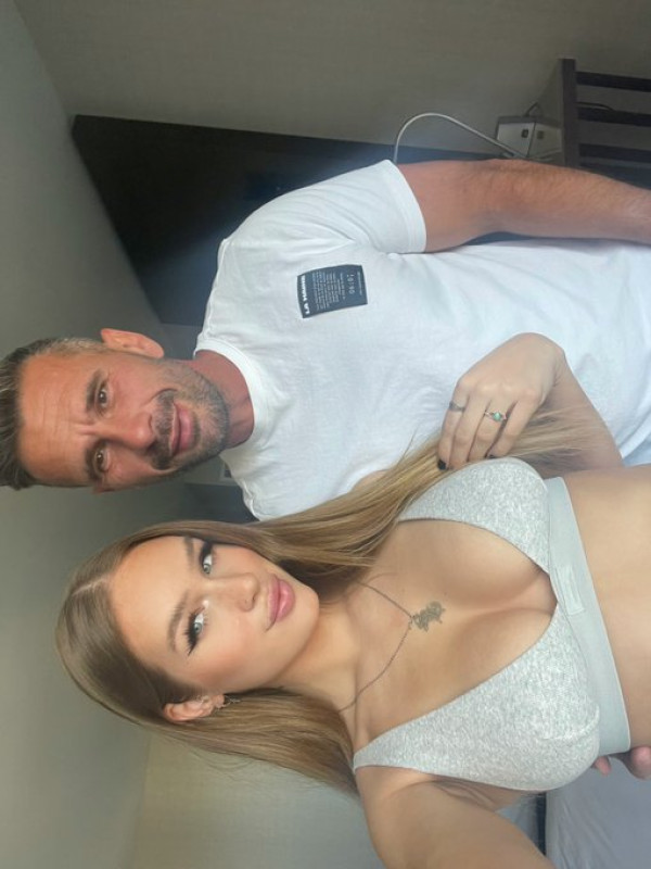 Ciao. Sono disponibile tutta la notte per soddisfare i tuoi desideri sessuali.❤️💋